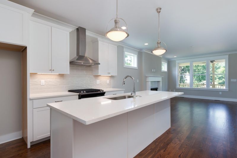 2016 Scott Ave, Nashville, TN 37206