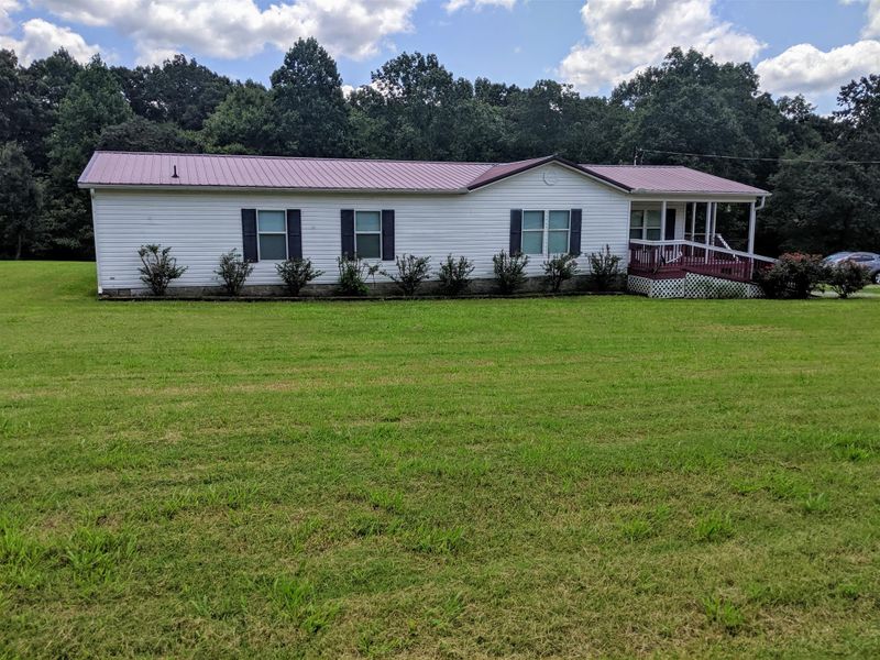2094 Hwy 49 E, Charlotte, TN 37036