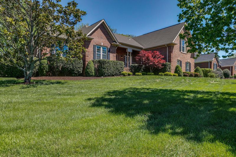 612 Burton Dr, Franklin, TN 37067
