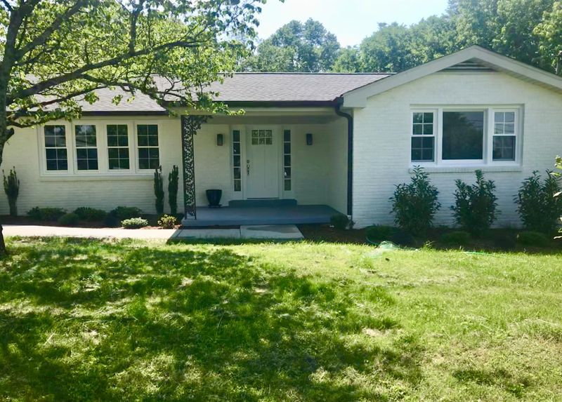 118 Maple Dr, Hendersonville, TN 37075