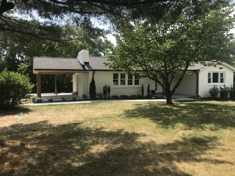 118 Maple Dr, Hendersonville, TN 37075