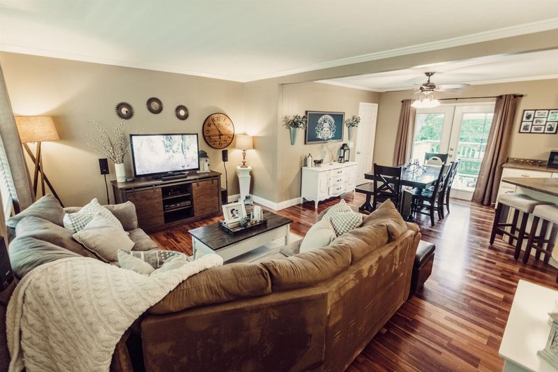 151 Two Valley Rd, Hendersonville, TN 37075
