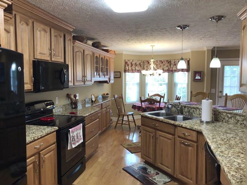 1428 Mohawk Trl, Murfreesboro, TN 37129