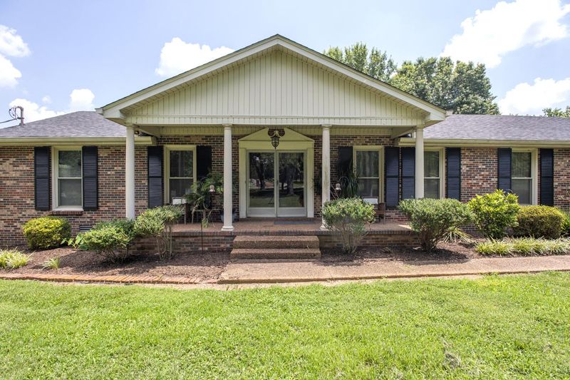 1115 Martha Leeville Rd, Lebanon, TN 37090
