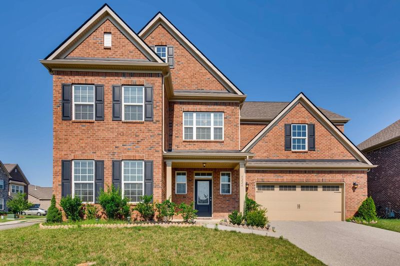 5224 Giardino Dr, Mount Juliet, TN 37122