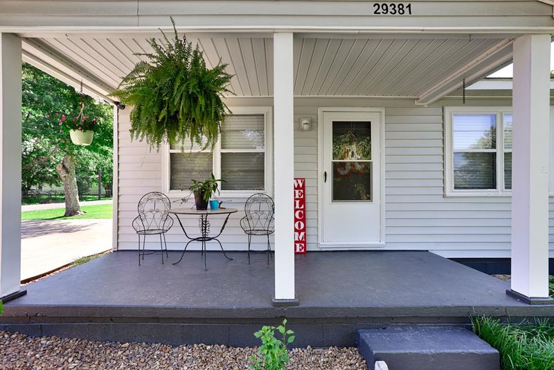 29381 9th Ave E, Ardmore, AL 35739