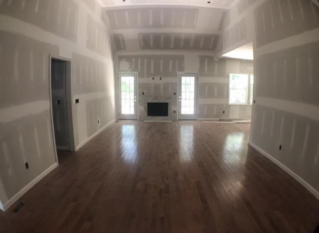 229 Druid Hills Dr, Dickson, TN 37055