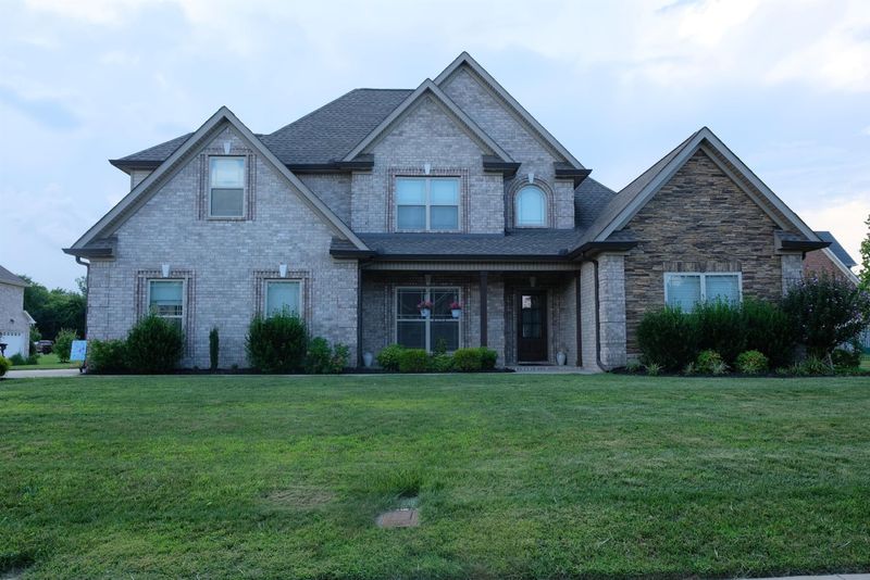 2712 Aristocrate Dr, Murfreesboro, TN 37128