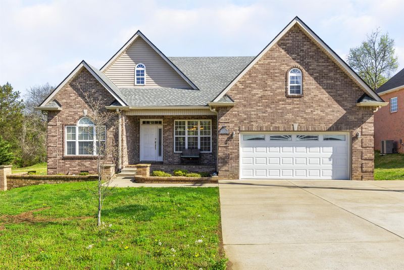 227 Quad Oak Dr, Mount Juliet, TN 37122