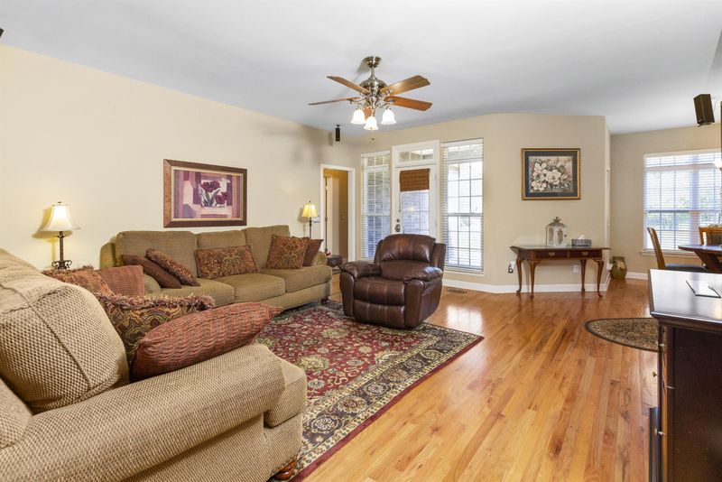 227 Quad Oak Dr, Mount Juliet, TN 37122