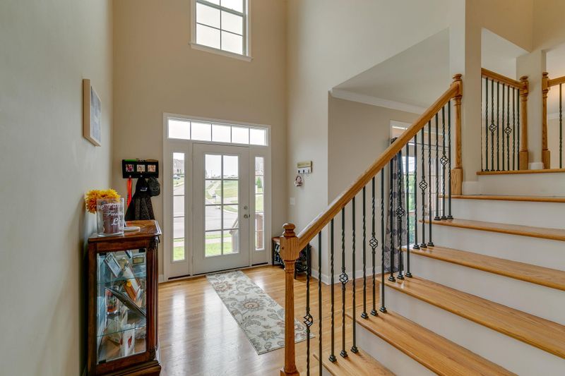 3003 Foust Dr, Spring Hill, TN 37174