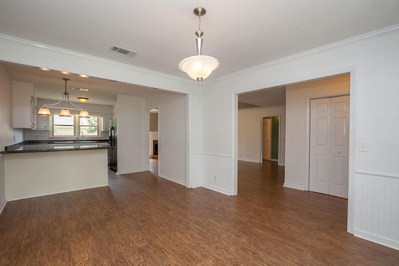 2106 River Chase Dr, Murfreesboro, TN 37128