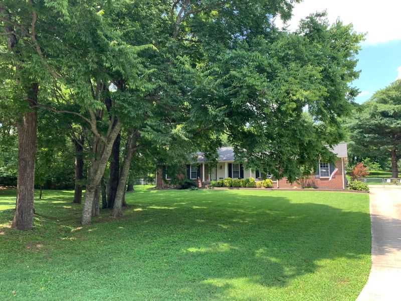 310 Patton Dr, Mount Juliet, TN 37122