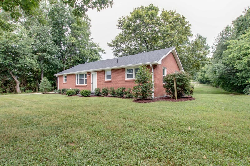 6703 Eudailey Covington, College Grove, TN 37046