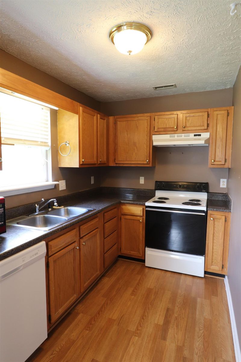 2418 Aspen Ave, Murfreesboro, TN 37130
