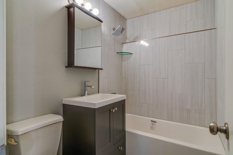 550 Harding Pl Apt E112 #E112, Nashville, TN 37211