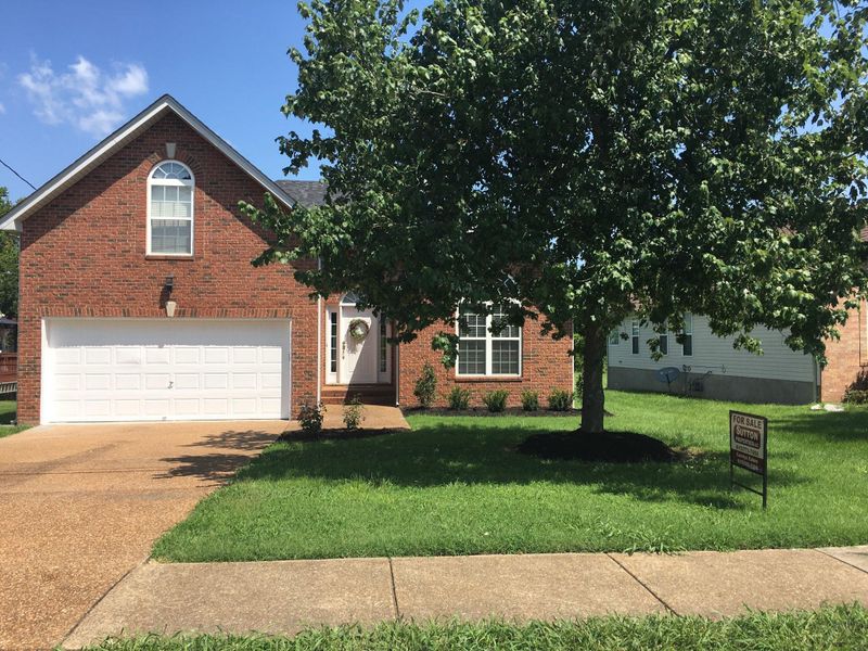 1026 Saddle Wood Dr, Mount Juliet, TN 37122