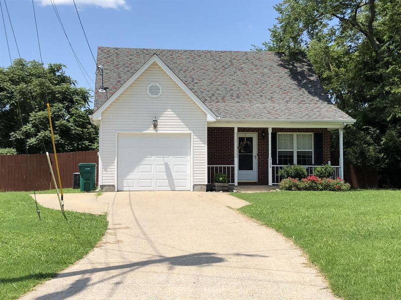 711 Windbirch Trl, Smyrna, TN 37167