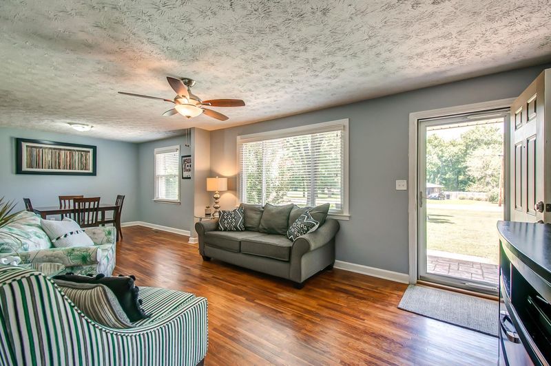 410 Barrett Rd, Nashville, TN 37211