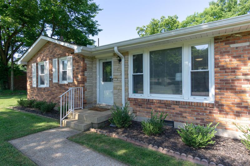 5303 Eulala Dr, Nashville, TN 37211