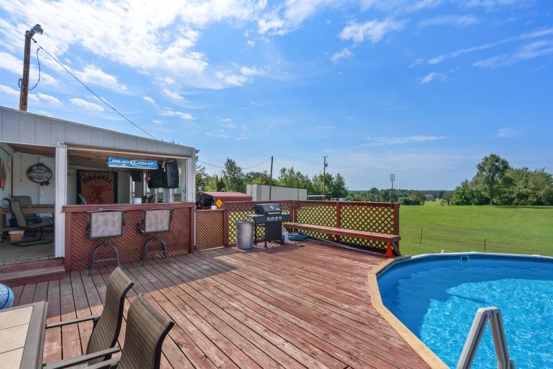 3878 Edd Ross Rd, Springfield, TN 37172