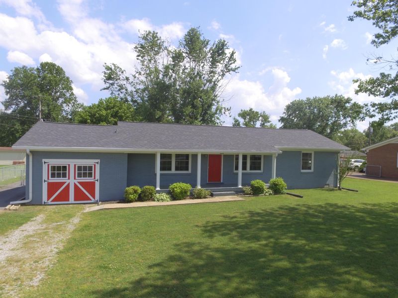 3003 Mcintire Dr, Columbia, TN 38401
