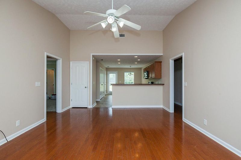 1935 Odessa Ave, Murfreesboro, TN 37128