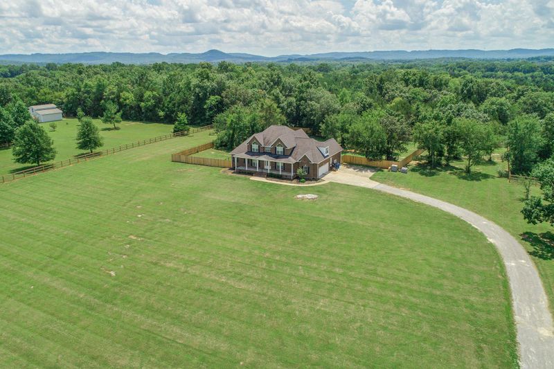 8460 E Gum Rd, Murfreesboro, TN 37127