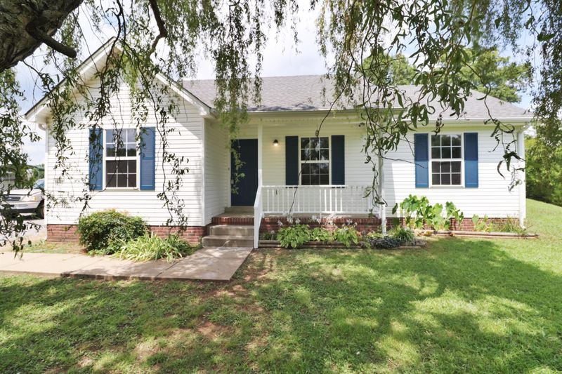 100 Rapid Waters Ct, Christiana, TN 37037