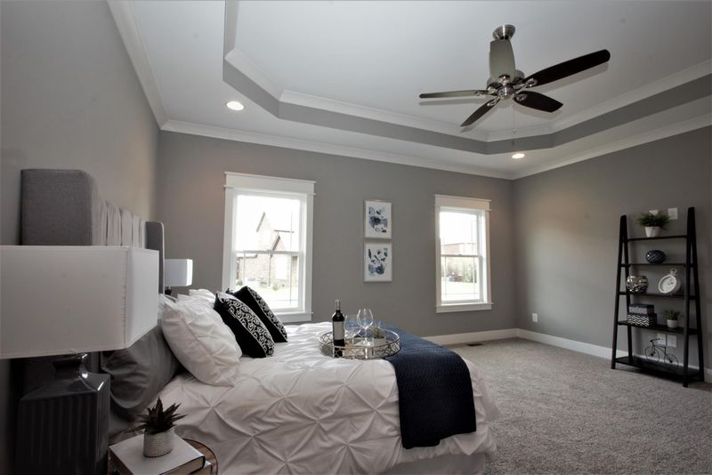 2610 Ritz Ln, Murfreesboro, TN 37130