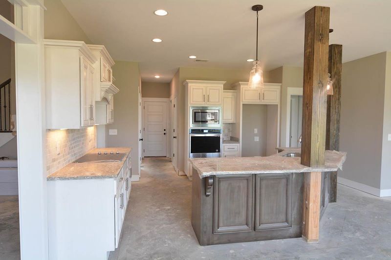1302 Kaci Dr, Smyrna, TN 37167