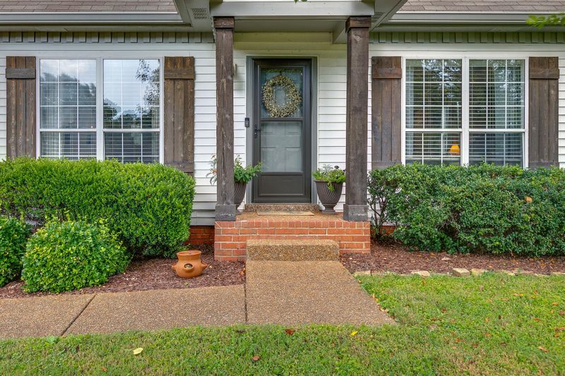 1845 Devon Dr, Spring Hill, TN 37174