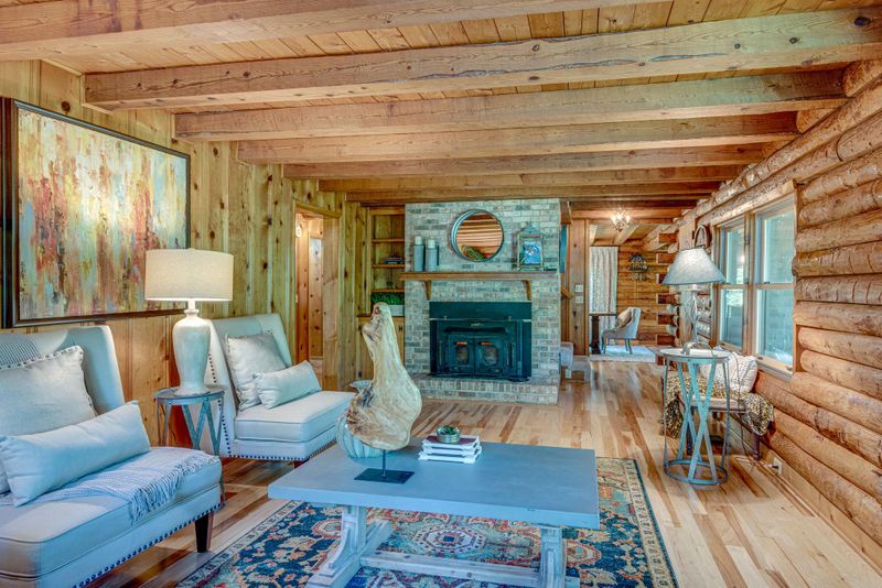 8403 Old Charlotte Pike, Pegram, TN 37143