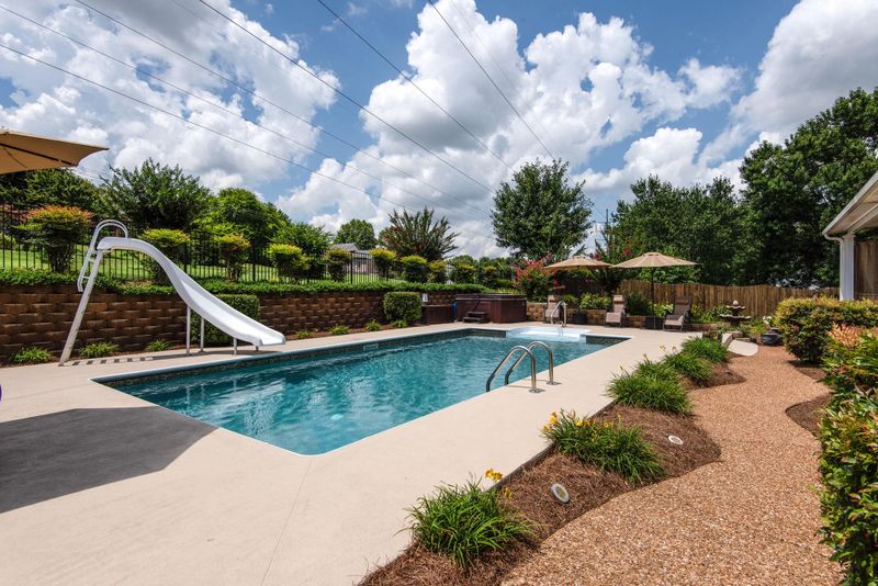 405 Independence Dr W, Franklin, TN 37067