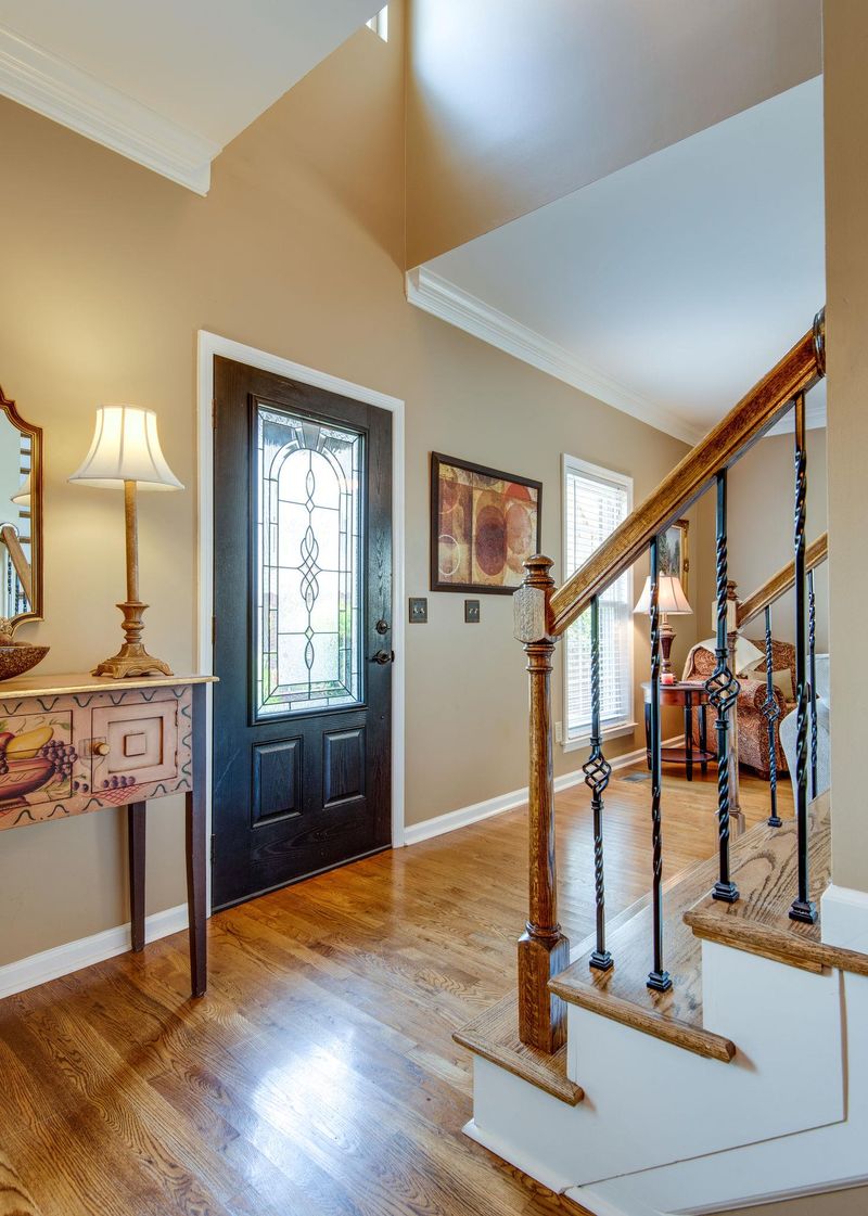 405 Independence Dr W, Franklin, TN 37067