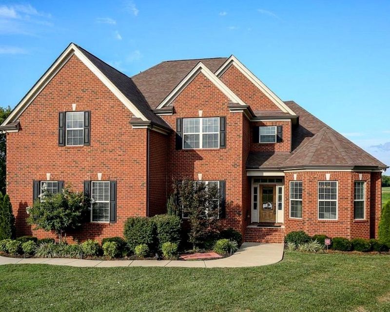 100 Camilla Ln, Murfreesboro, TN 37129
