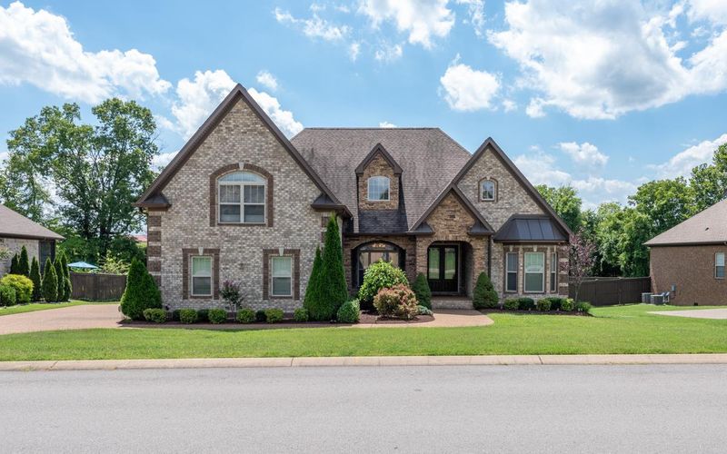 1010 Berkshire Blvd, Mount Juliet, TN 37122