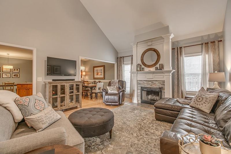 3409 Cross Meadow Dr, Murfreesboro, TN 37130