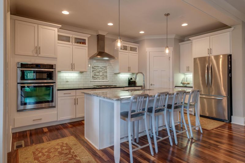 825B Clayton Ave, Nashville, TN 37204