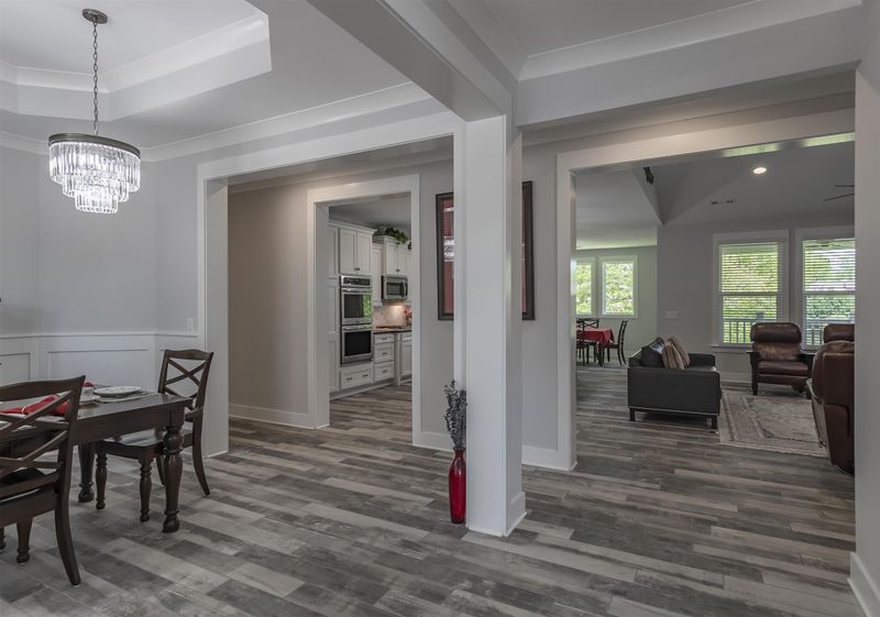 2242 Brienz Valley Dr, Franklin, TN 37064