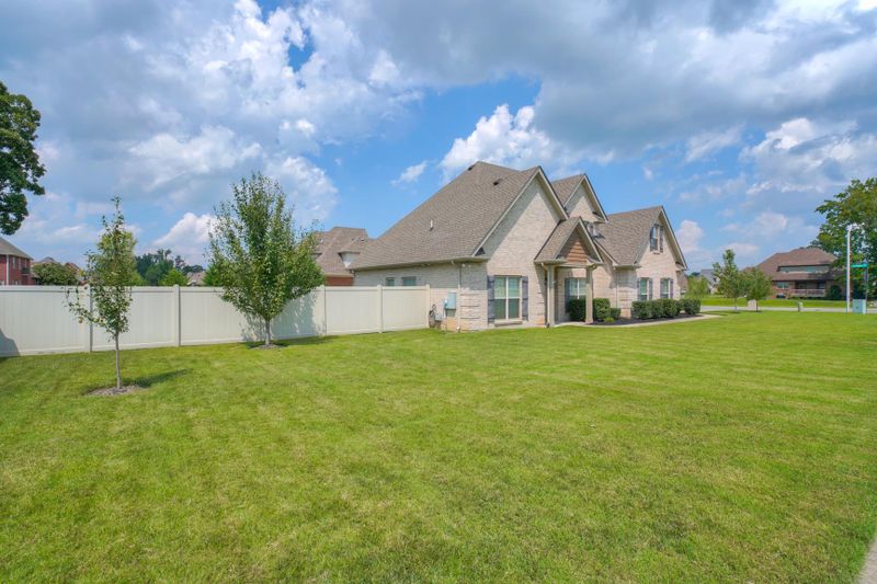 4624 Smitty Dr, Murfreesboro, TN 37128