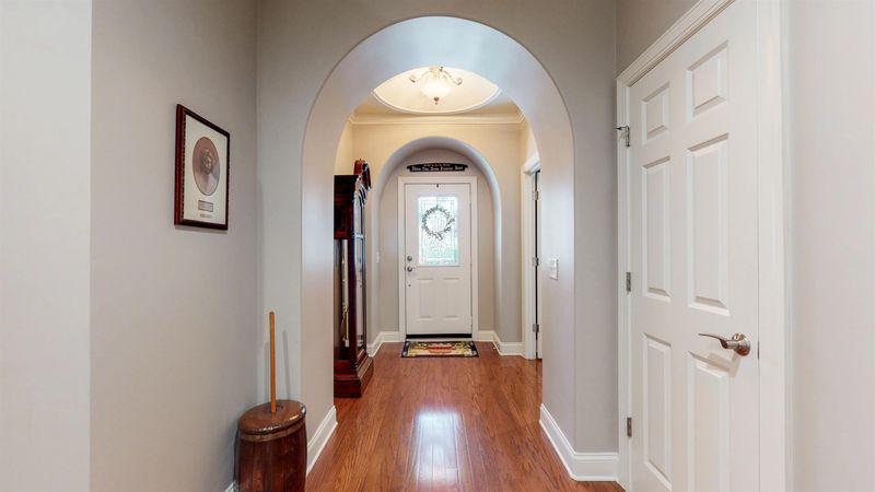 555 Marigold Dr, Franklin, TN 37064