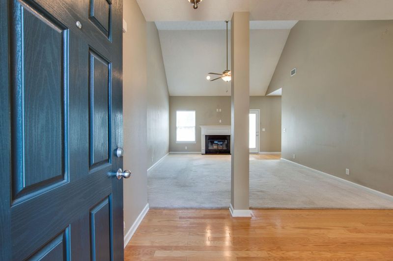 2115 Saint Andrews Dr, Murfreesboro, TN 37128