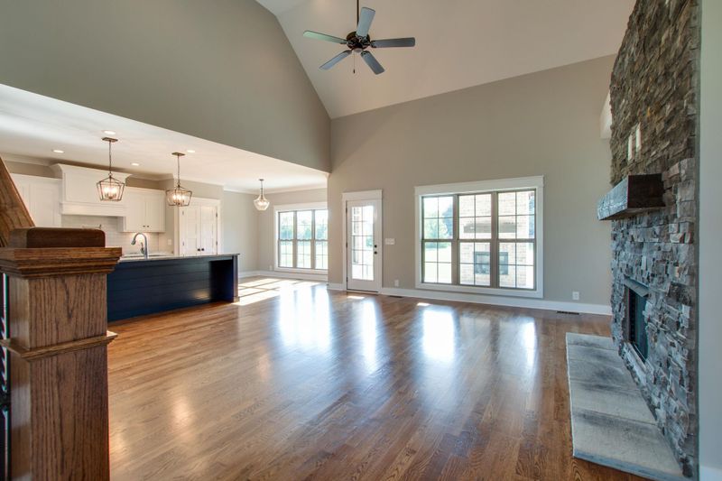 2949 Siegel Rd, Murfreesboro, TN 37129