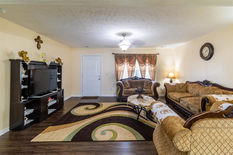 920 Coolidge Ct, Murfreesboro, TN 37128
