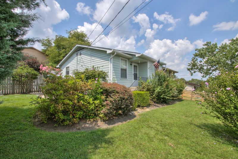5523 Eulala Dr, Nashville, TN 37211