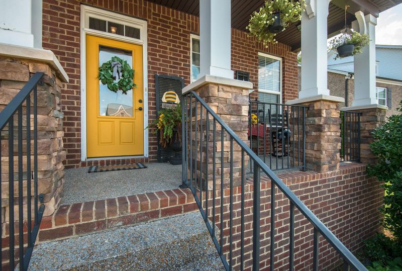 3060 Cooks Landing Ct, Hermitage, TN 37076
