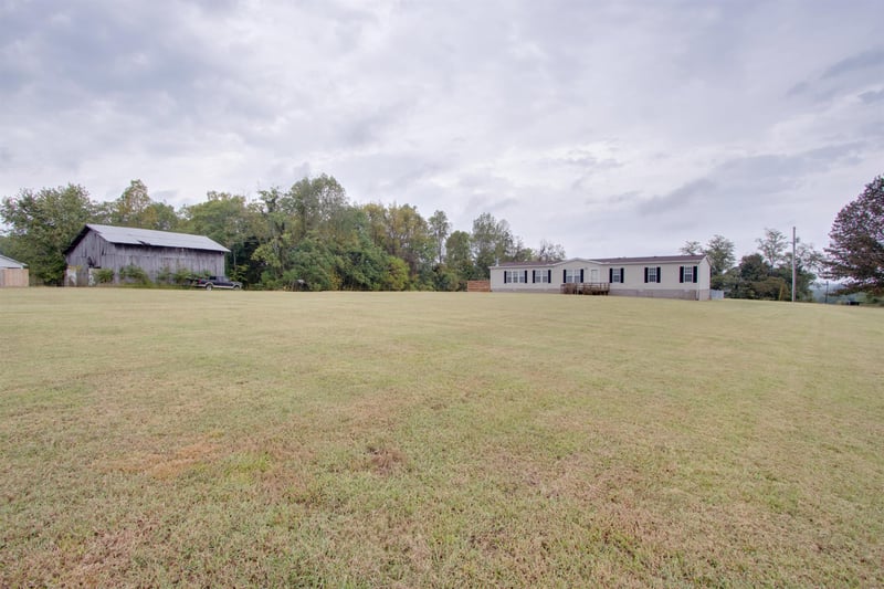 235 Pea Ridge Rd, Elmwood, TN 38560