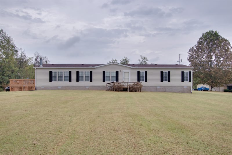 235 Pea Ridge Rd, Elmwood, TN 38560