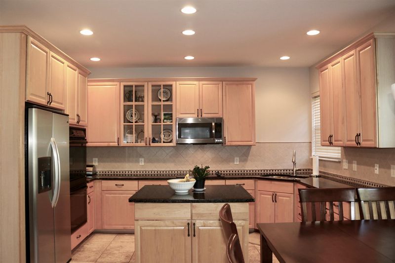 401 Logans Cir, Franklin, TN 37067